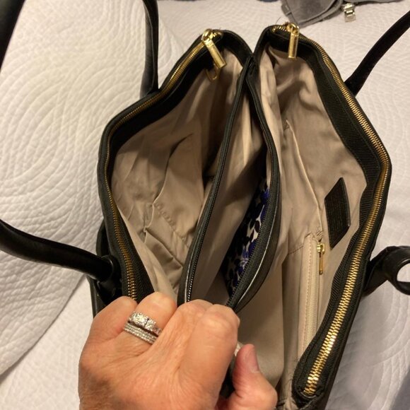 TUMI Larkin Hayes Triple Compartment Tote Bag Black Gold Travel Career Computer - Picture 3 of 16